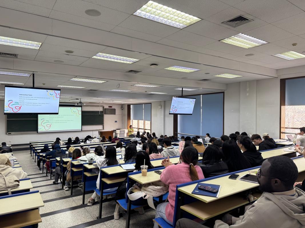 国际教育学院举办国际学|凯发k8体育娱乐首页生心理健康专题英